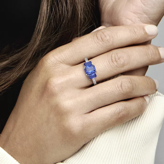Blue Rectangular Three Stone Sparkling Ring Blue Rectangular Three Stone Sparkling Ring