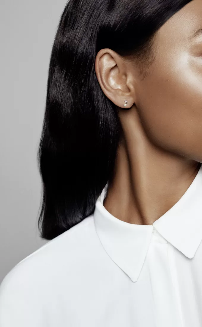 Musical note sterling silver stud earring with clear cubic zirconia