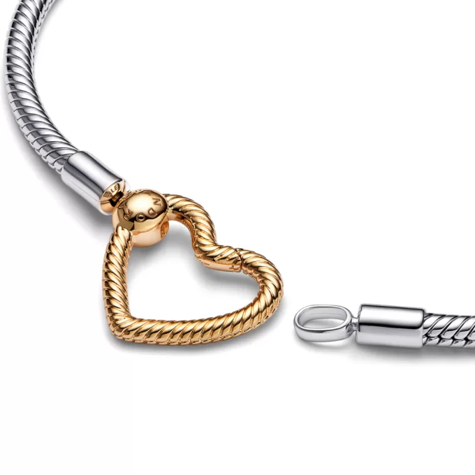 Pandora Moments Heart Closure Snake Chain Bracelet