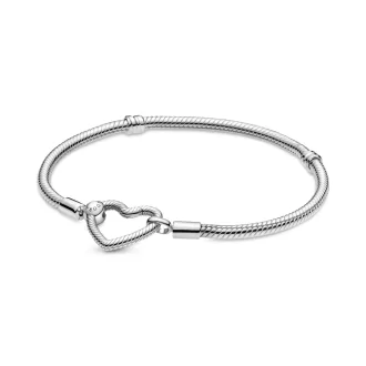 Pandora Moments Heart Closure Snake Chain Bracelet Pandora Moments Heart Closure Snake Chain Bracelet