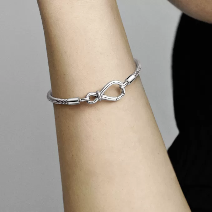 Pandora Moments Infinity Knot Snake Chain Bracelet