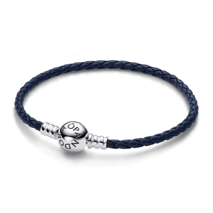 Pandora Moments Round Clasp Blue Braided Leather Bracelet Pandora Moments Round Clasp Blue Braided Leather Bracelet