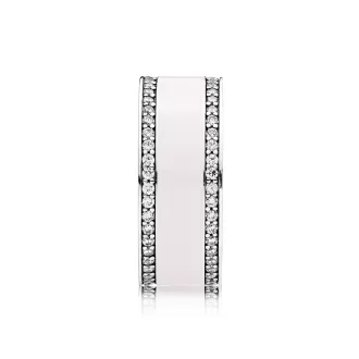 Silver ring with clear cubic zirconia and pink enamel