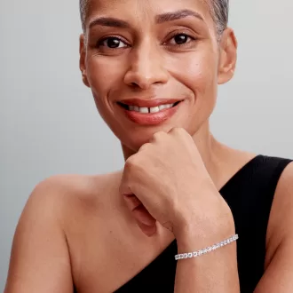 Sparkling Bold Tennis Bracelet 1 330x330 - Sparkling Bold Tennis Bracelet