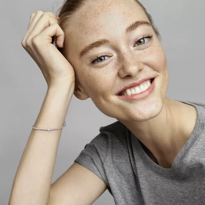 Sparkling Heart Tennis Bracelet