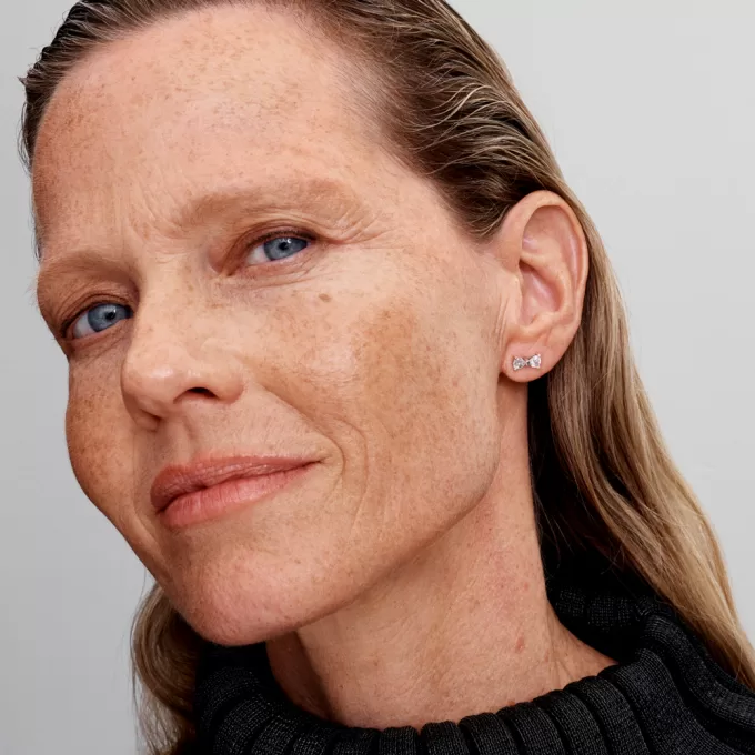 Sparkling Small Bow Stud Earrings