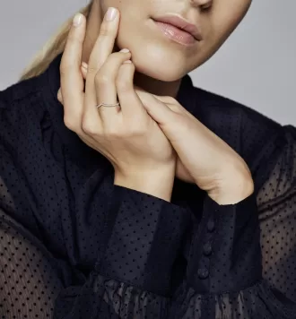 Wishbone 14k Rose Gold-plated ring with clear cubic zirconia Wishbone 14k Rose Gold-plated ring with clear cubic zirconia